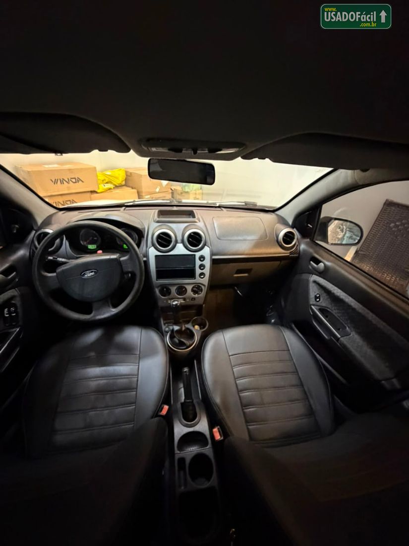 Ford Fiesta Hatch 1.6 Mecânico Flex 5P 2012/2013 — foto 5 de 9