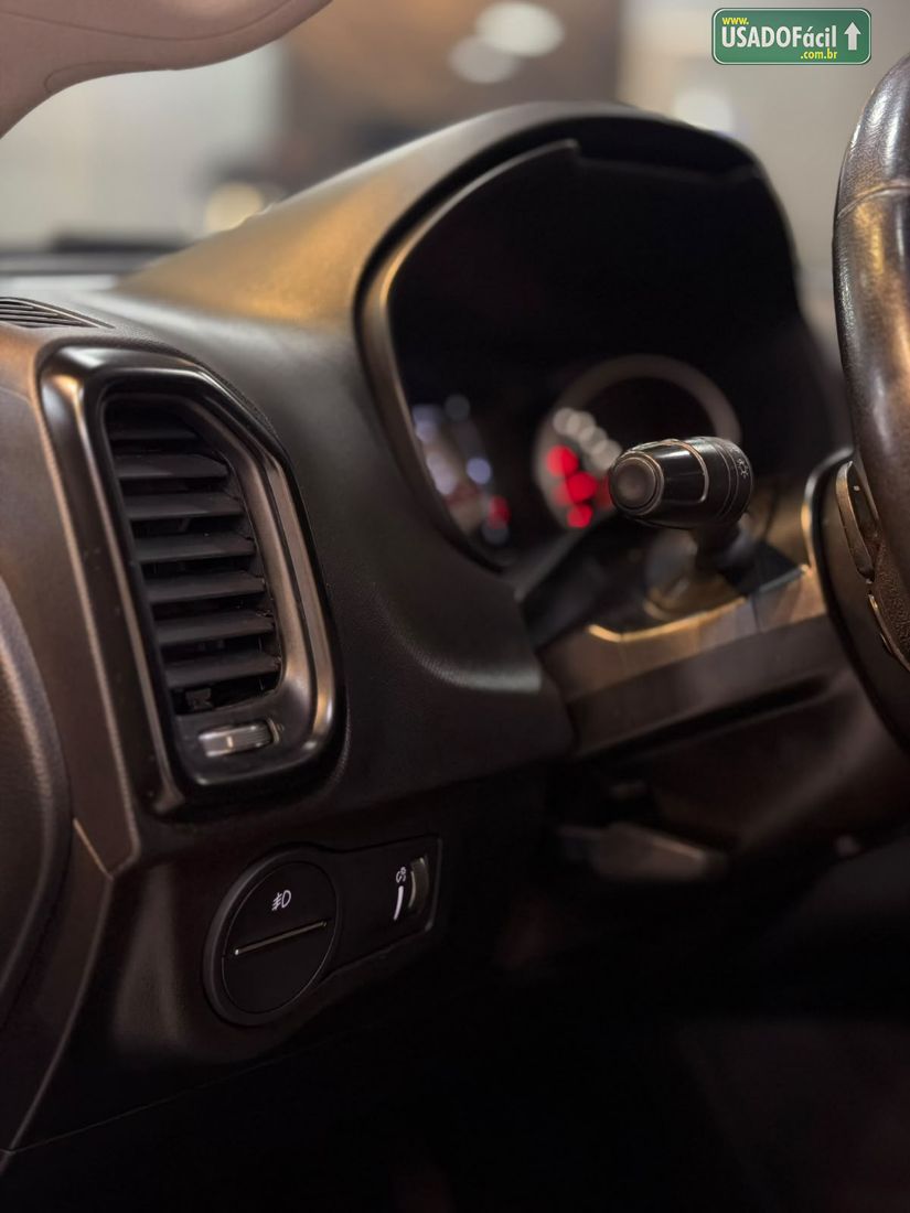 Fiat Toro Freedom 1.8 Automático Flex 2018/2019 — foto 9 de 12