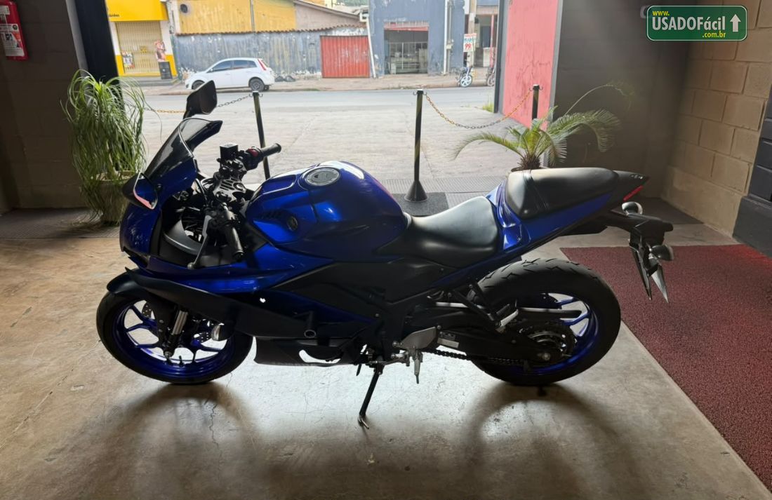 Yamaha YZF R-3 321 2022/2023 — foto 3 de 12