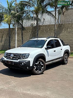 RENAULT Oroch outsider 1.3 automático flex
