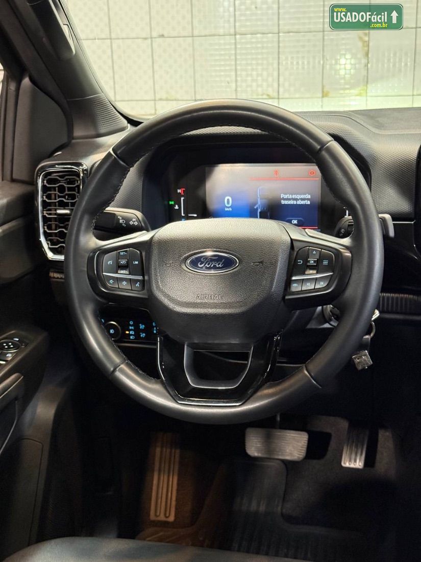 FORD Ranger Black CD 2.0 4x2 Automático Diesel 2024/2025 — foto 12 de 16