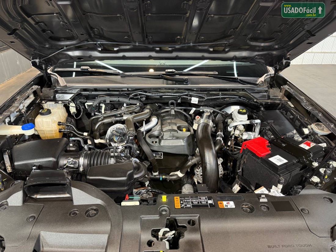 FORD Ranger Black CD 2.0 4x2 Automático Diesel 2024/2025 — foto 6 de 16