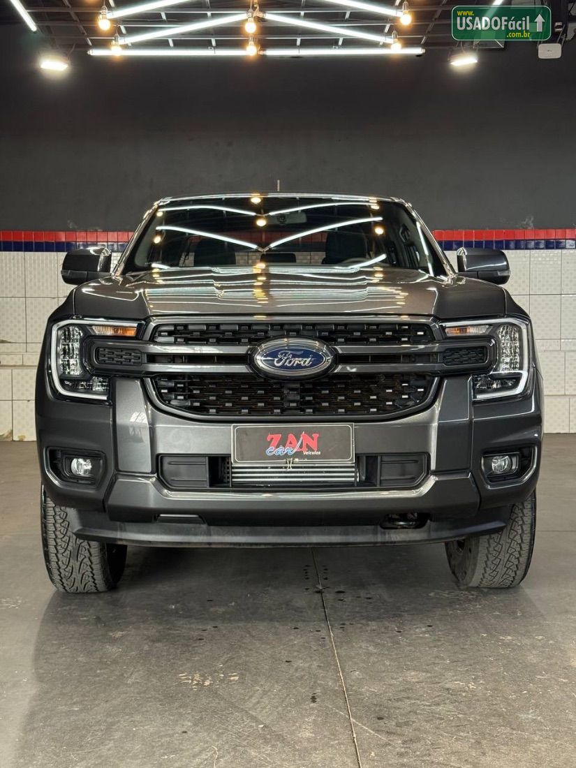 FORD Ranger Black CD 2.0 4x2 Automático Diesel 2024/2025 — foto 2 de 16