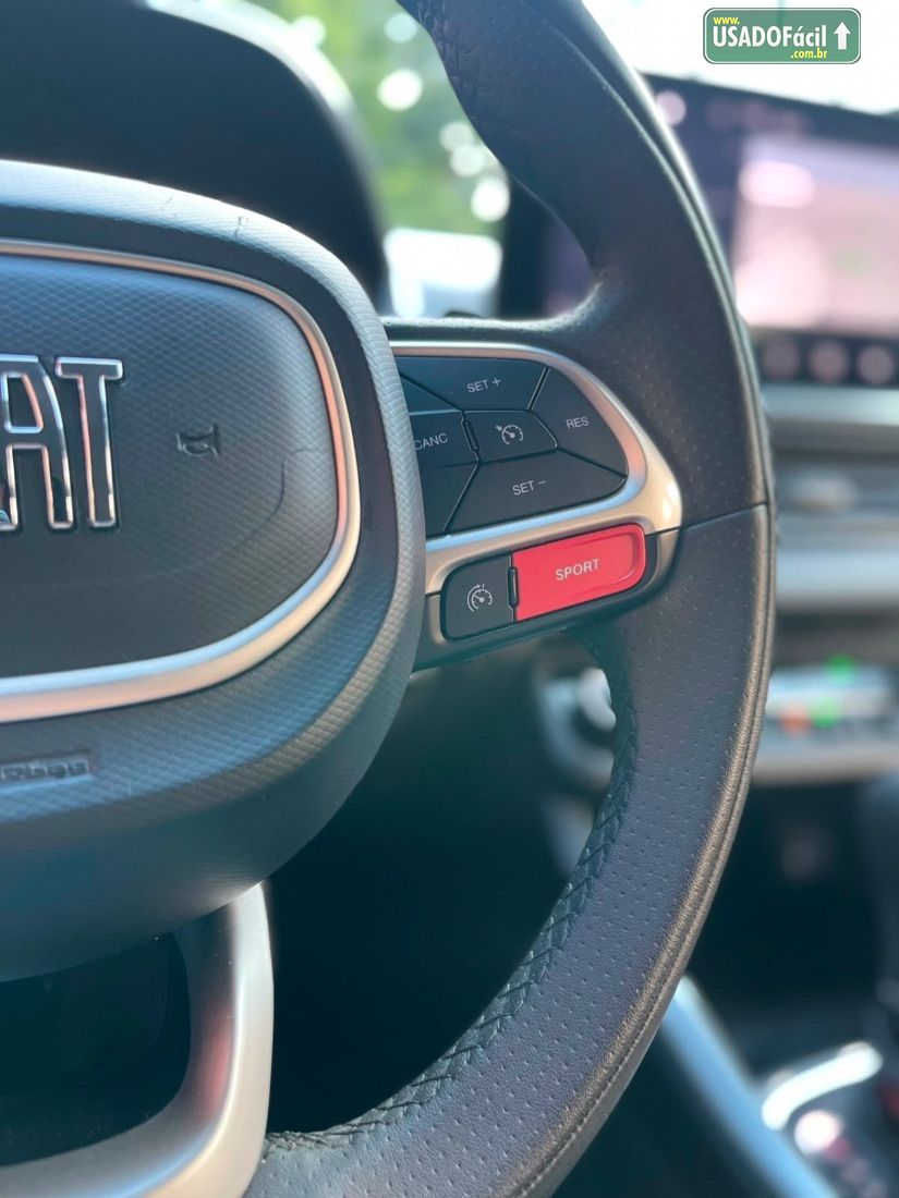 Fiat Fastback Audace 200 Turbo Automático Híbri­do 2024/2025 — foto 14 de 17