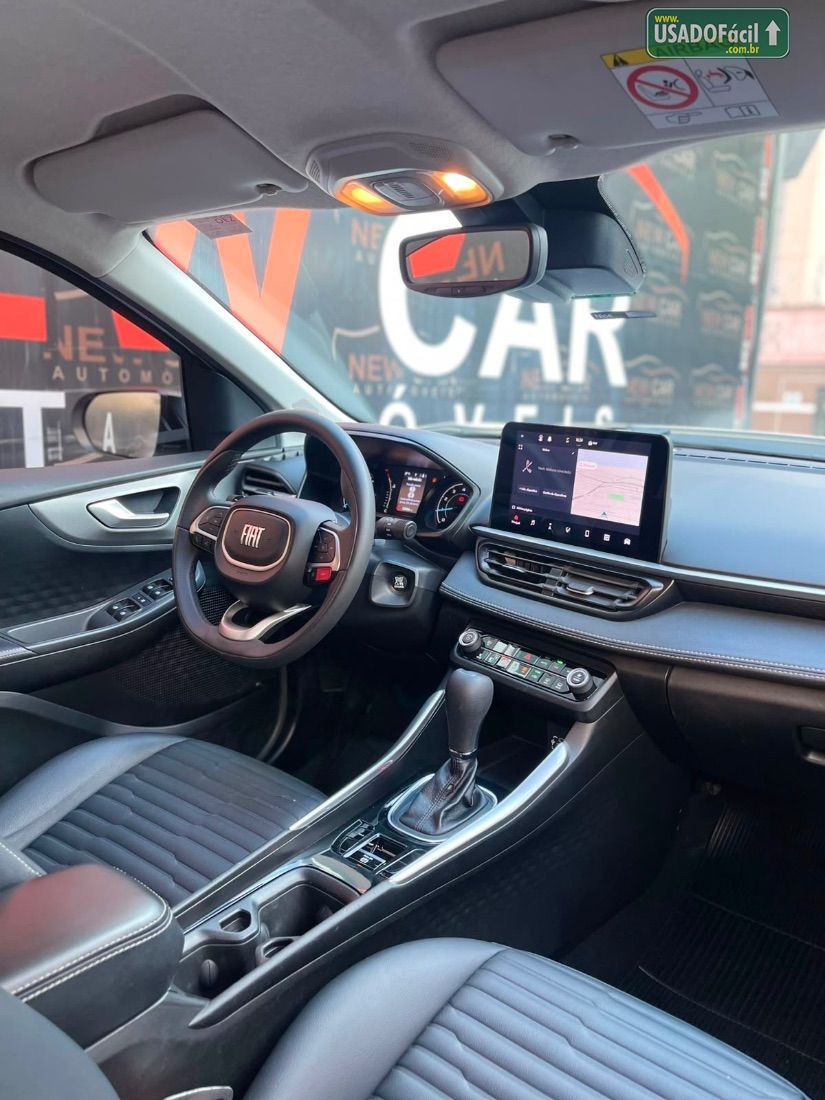 Fiat Fastback Audace 200 Turbo Automático Híbri­do 2024/2025 — foto 16 de 17