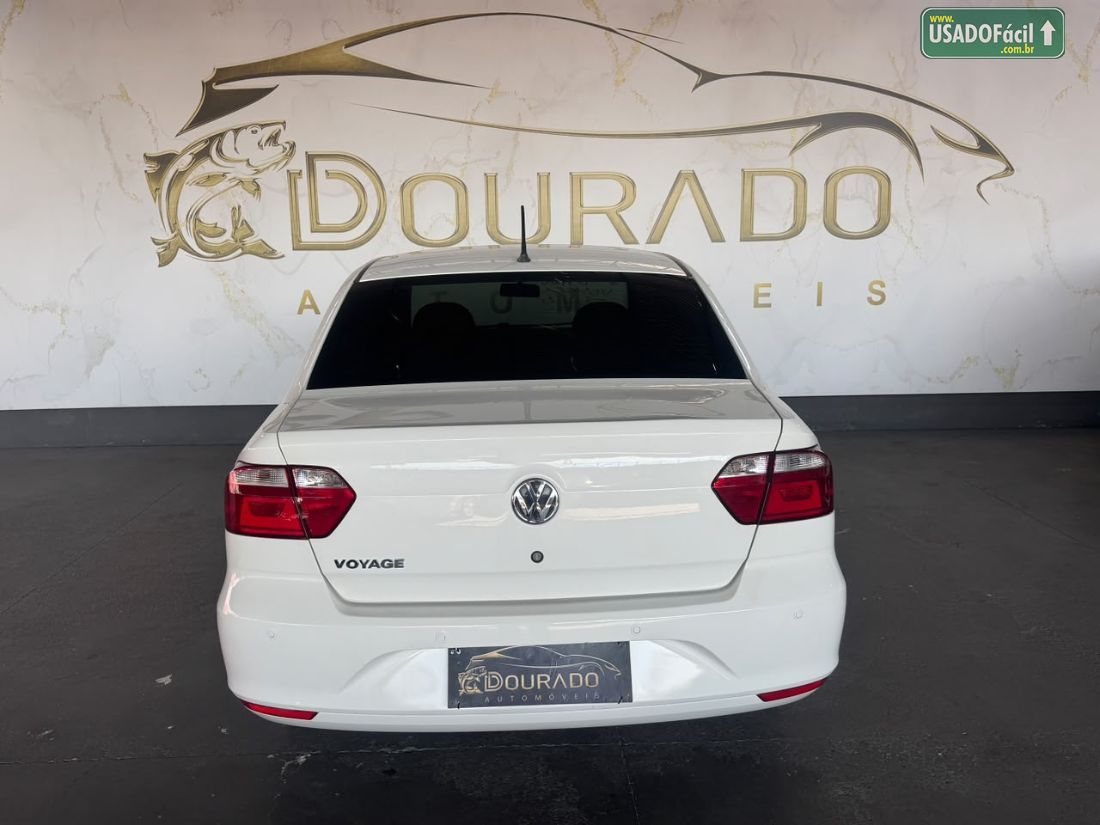 Volkswagen Voyage City 1.0 Mi Total Flex 2013/2014 — foto 7 de 14