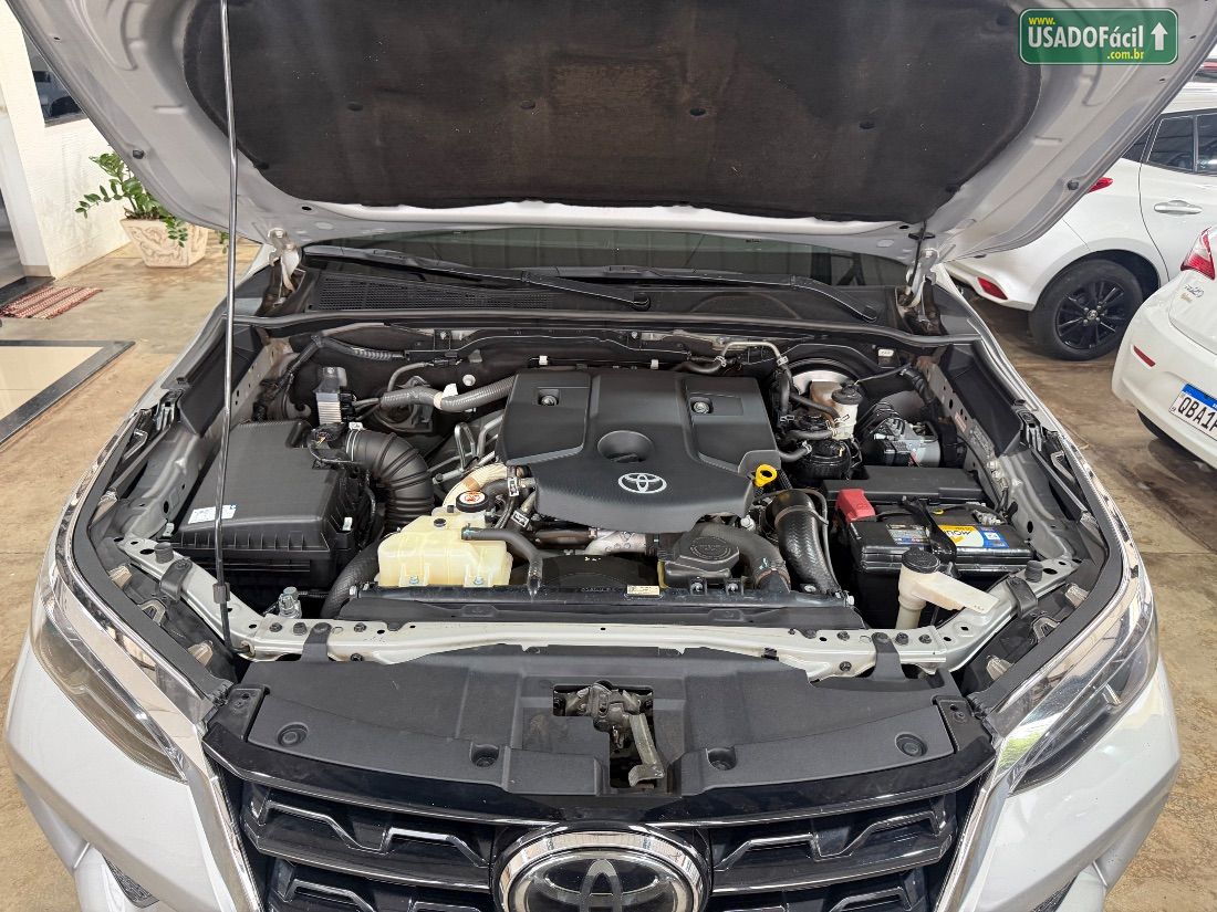 Toyota Hilux SW4 SRX 2.8 4x4 TDI Automático Diesel 2023/2024 — foto 9 de 9