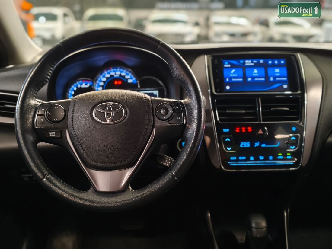 Toyota Yaris Sedan XS 1.5 Automático Flex 2023/2023 — foto 10 de 16