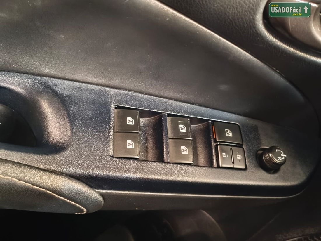 Toyota Yaris Sedan XS 1.5 Automático Flex 2023/2023 — foto 14 de 16