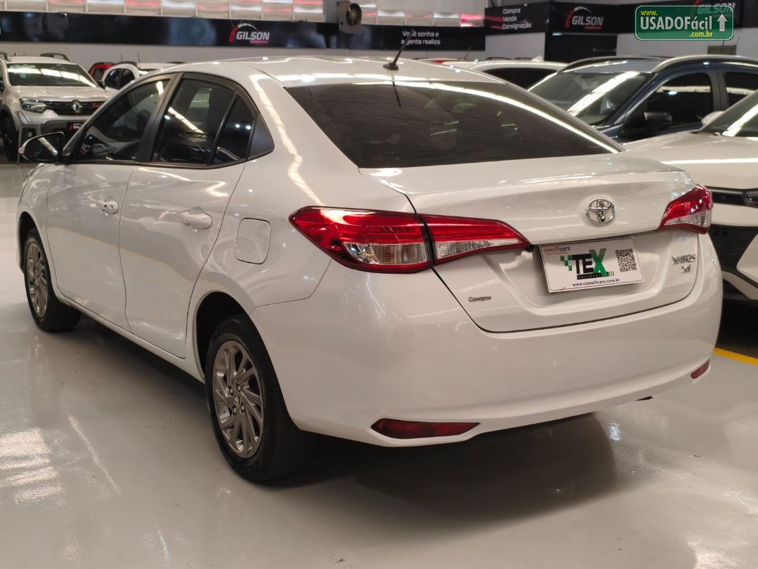 Toyota Yaris Sedan XS 1.5 Automático Flex 2023/2023 — foto 5 de 16