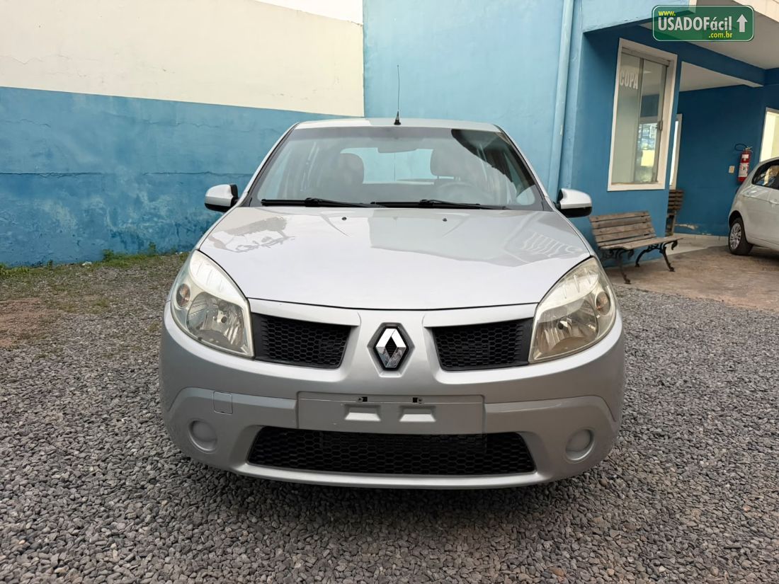 Renault Sandero Expression 1.0 Hi-Flex 5P 2010/2011 — foto 2 de 10