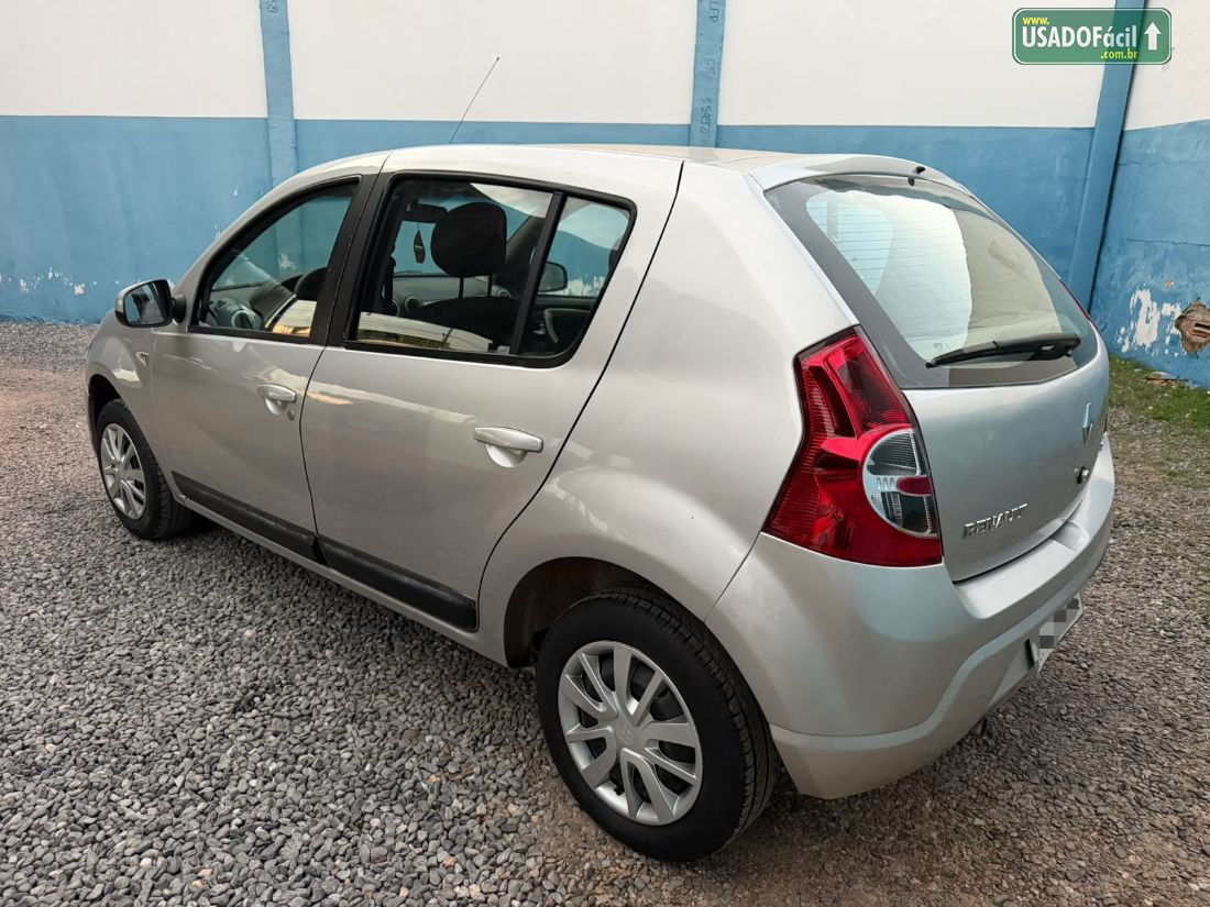 Renault Sandero Expression 1.0 Hi-Flex 5P 2010/2011 — foto 6 de 10