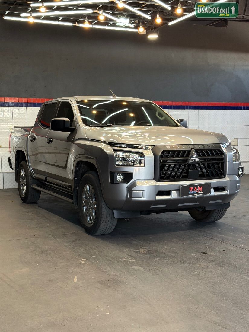 MITSUBISHI Triton GLS CD 2.4 4x4 Turbo Automático Diesel 2025/2026 — foto 3 de 18