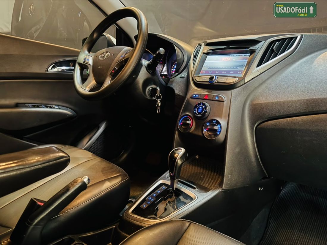 Hyundai HB20X Hatch Premium 1.6 Automático Flex 2015/2015 — foto 23 de 28