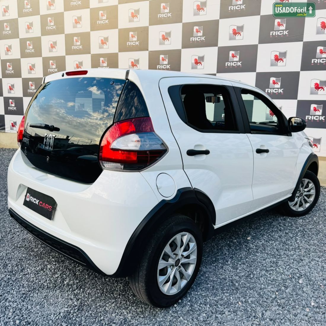 Fiat Mobi Like Flex 2024/2025 — foto 6 de 21
