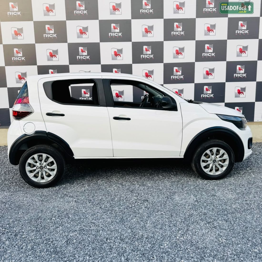 Fiat Mobi Like Flex 2024/2025 — foto 7 de 21