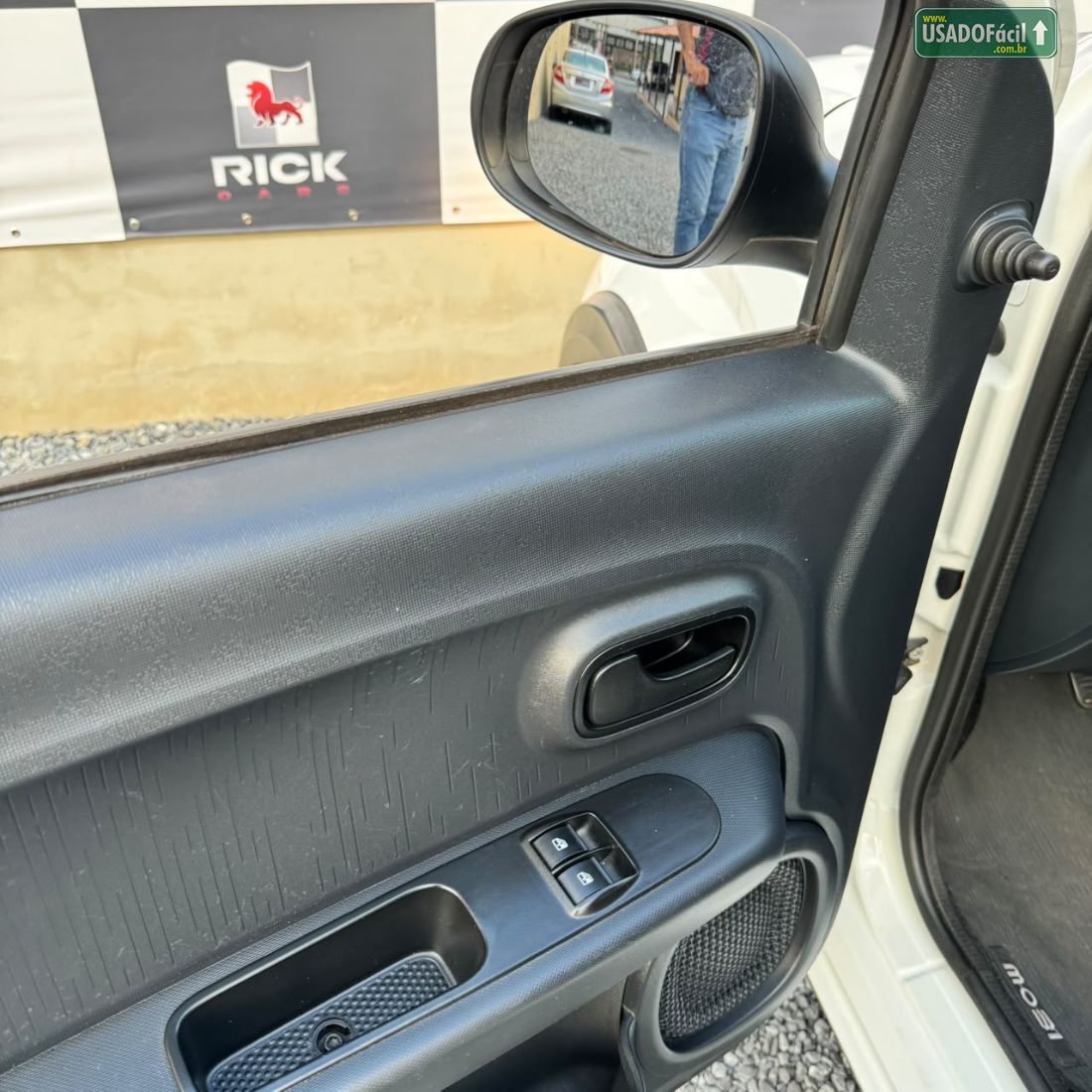 Fiat Mobi Like Flex 2024/2025 — foto 9 de 21