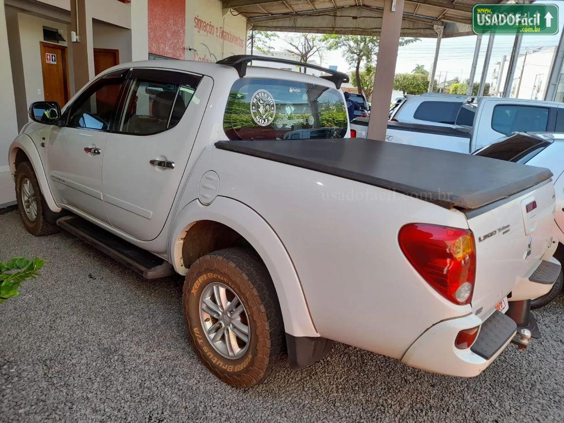 MITSUBISHI L200 Triton HPE CD 3.2 Turbo Automático Diesel 2013/2014 — foto 4 de 11