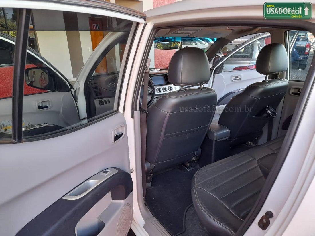 MITSUBISHI L200 Triton HPE CD 3.2 Turbo Automático Diesel 2013/2014 — foto 9 de 11