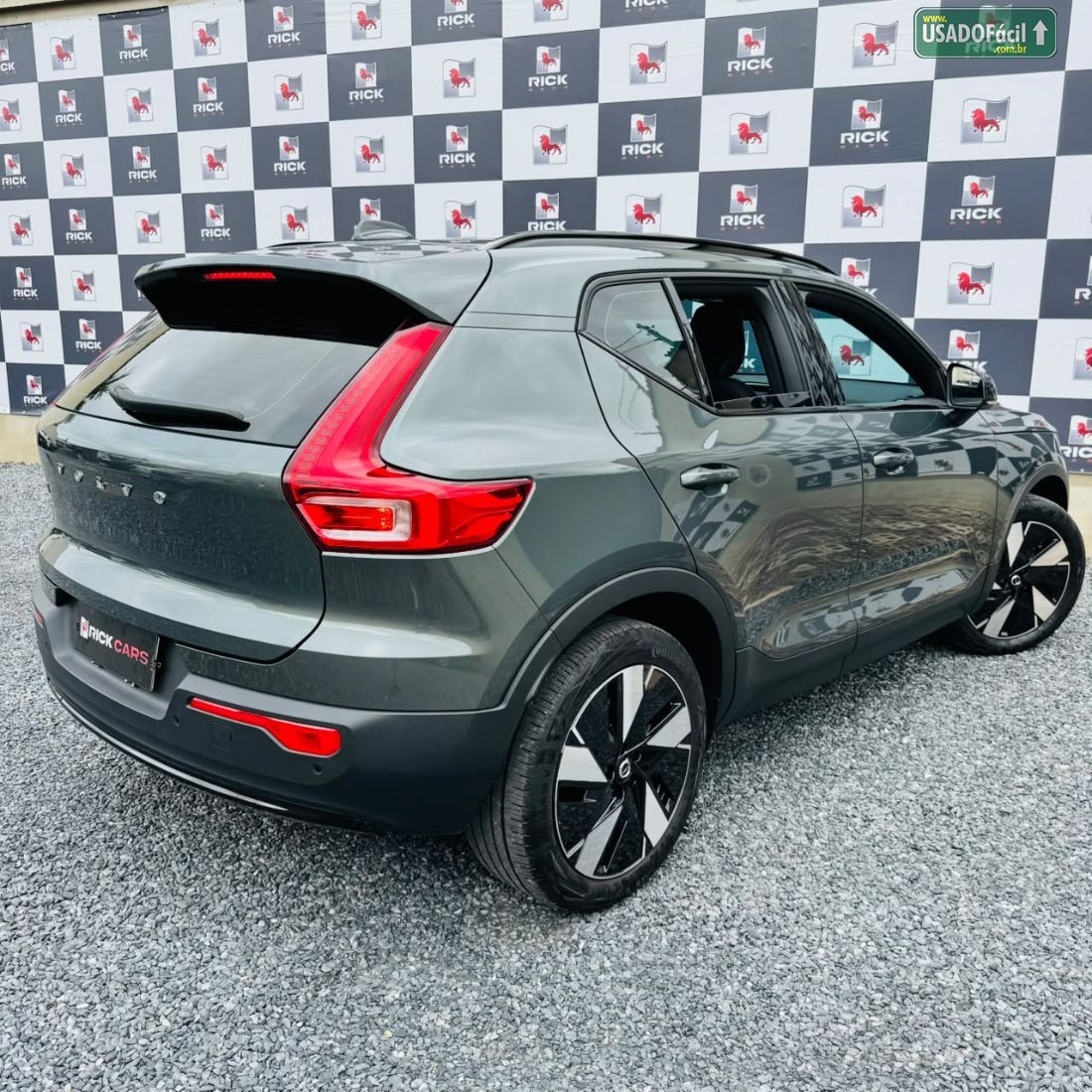Volvo EX40 Plus P6 Elétrico 2025/2026 — foto 6 de 25