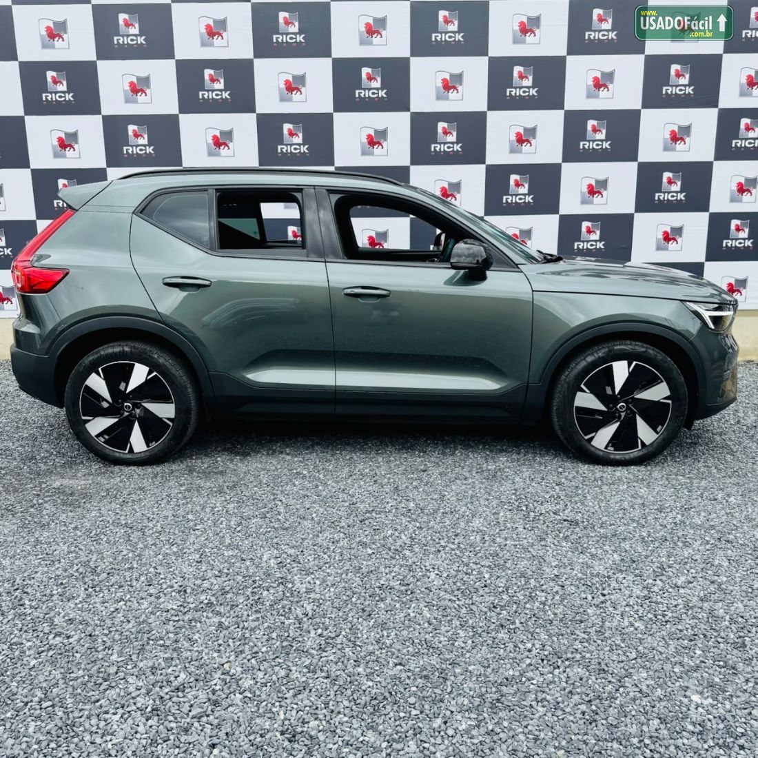 Volvo EX40 Plus P6 Elétrico 2025/2026 — foto 7 de 25