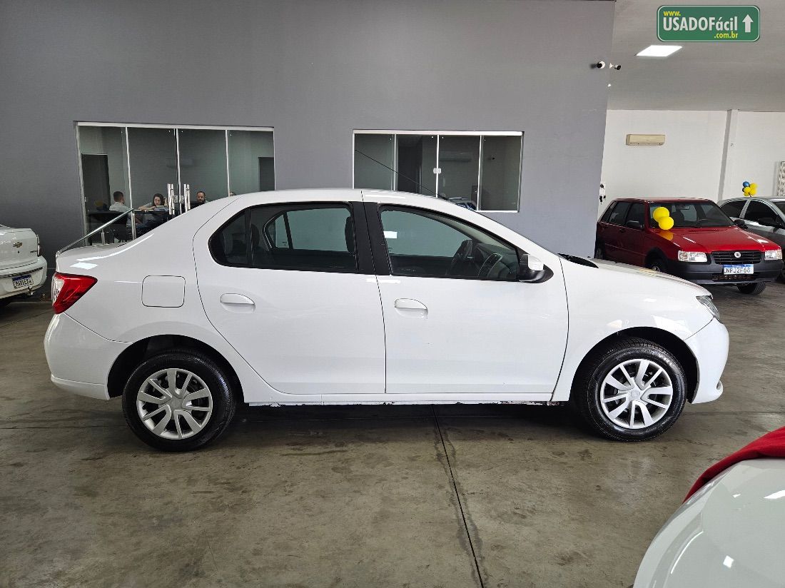 Renault Logan Expression 1.6 Mecânico Flex 2018/2019 — foto 4 de 19