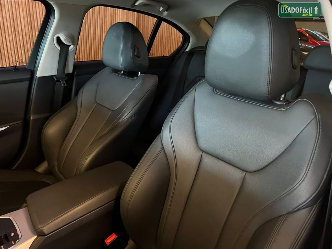 BMW BMW 320i Sport Turbo 2.0 2019/2020 — foto 9 de 15