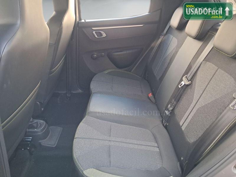 RENAULT Kwid Outsider 1.0 Mecânico Flex 2025/2026 — foto 11 de 12