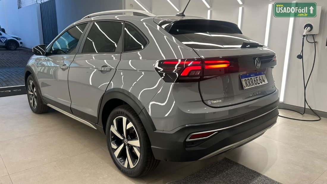 Volkswagen Nivus Highline 200 TSI Automático Flex 2023/2023 — foto 5 de 12