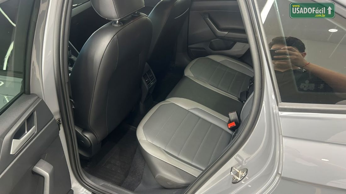 Volkswagen Nivus Highline 200 TSI Automático Flex 2023/2023 — foto 9 de 12