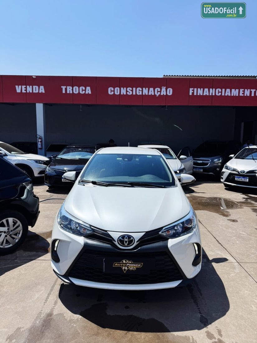 Toyota Yaris Sedan XS 1.5 Automático Flex 2023/2024 — foto 3 de 10