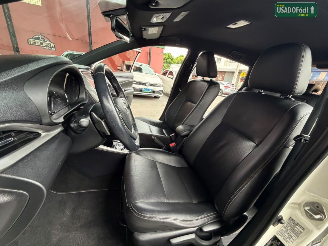 Toyota Yaris Hatch X-Way 1.5 Automático Flex 2019/2019 — foto 12 de 21