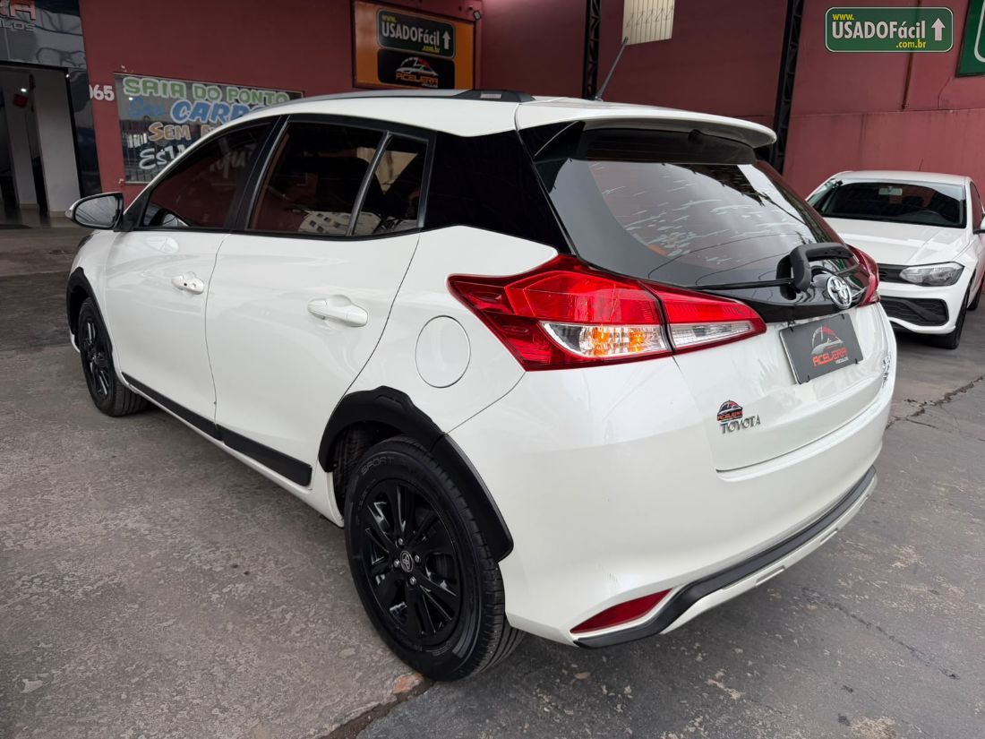 Toyota Yaris Hatch X-Way 1.5 Automático Flex 2019/2019 — foto 4 de 21