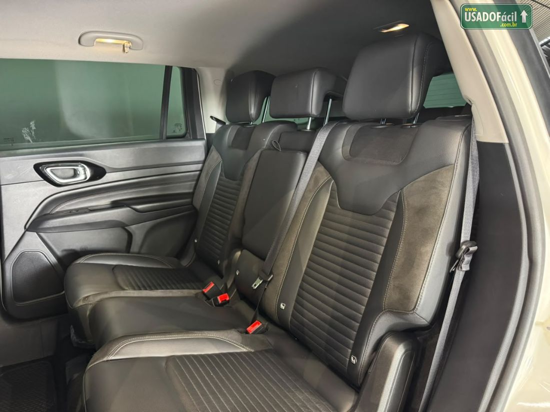 Jeep Commander Limited T270 1.3 Turbo Automático Flex 2023/2023 — foto 6 de 8