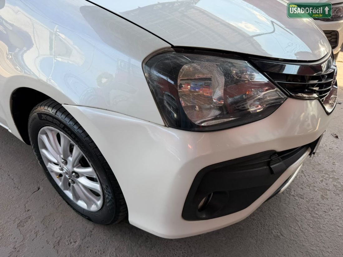 Toyota Etios Hatch X 1.3 Automático Flex 2020/2020 — foto 18 de 19