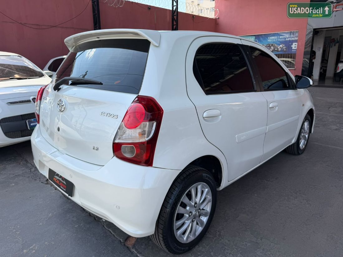 Toyota Etios Hatch X 1.3 Automático Flex 2020/2020 — foto 5 de 19