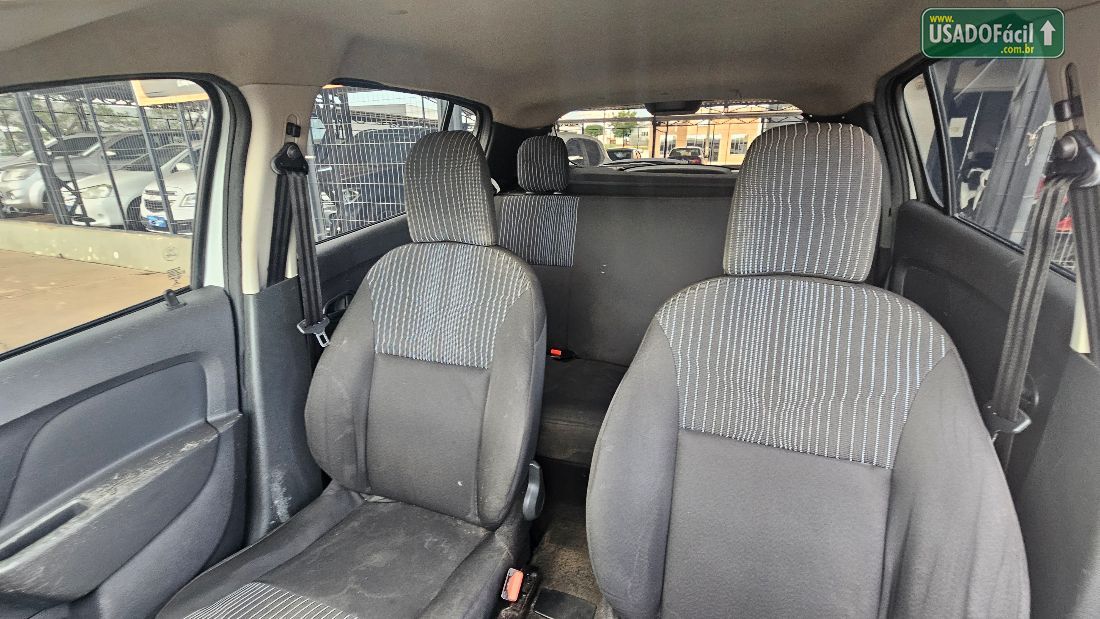 Renault Sandero Authentique 1.0 Hi-Power 5P 2014/2015 — foto 14 de 19