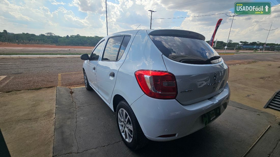 Renault Sandero Authentique 1.0 Hi-Power 5P 2014/2015 — foto 7 de 19