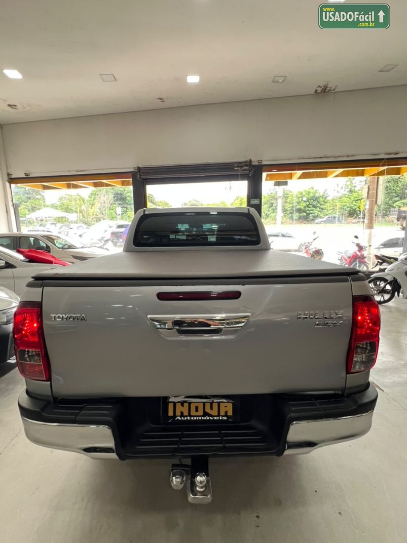 Toyota Hilux SRV CD 2.7 4X2 Automático Flex 2017/2017 — foto 3 de 6