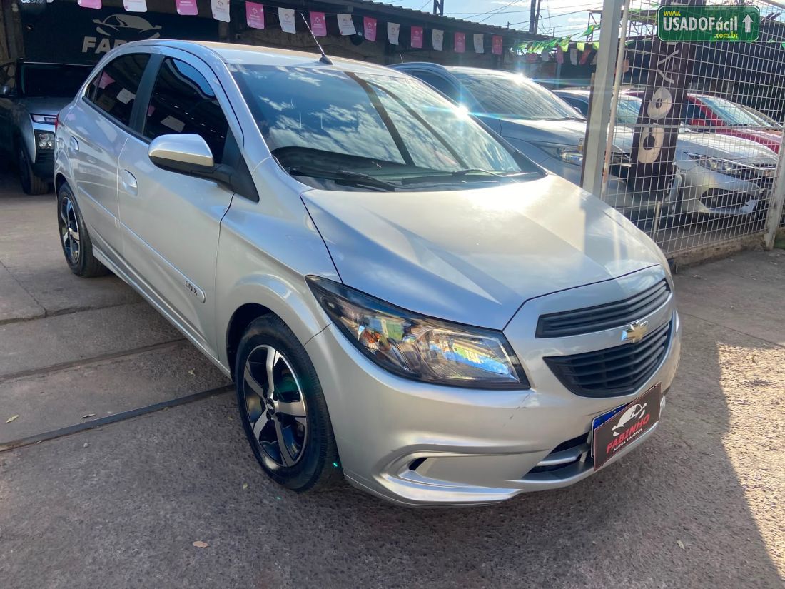 CHEVROLET/GM Onix Hatch LTZ 1.4 Mecânico Flex 2012/2013 — foto 3 de 11