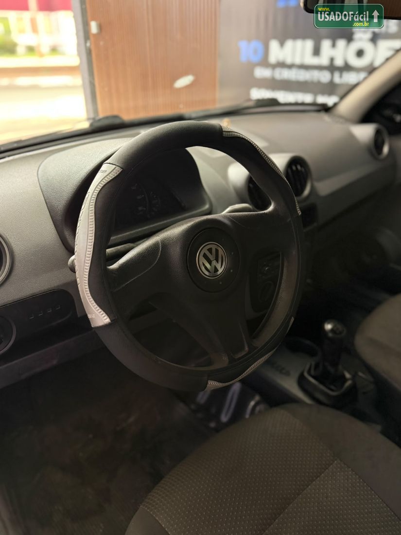 Volkswagen Gol 1.0 Mi 4P Total Flex 2013/2014 — foto 12 de 16