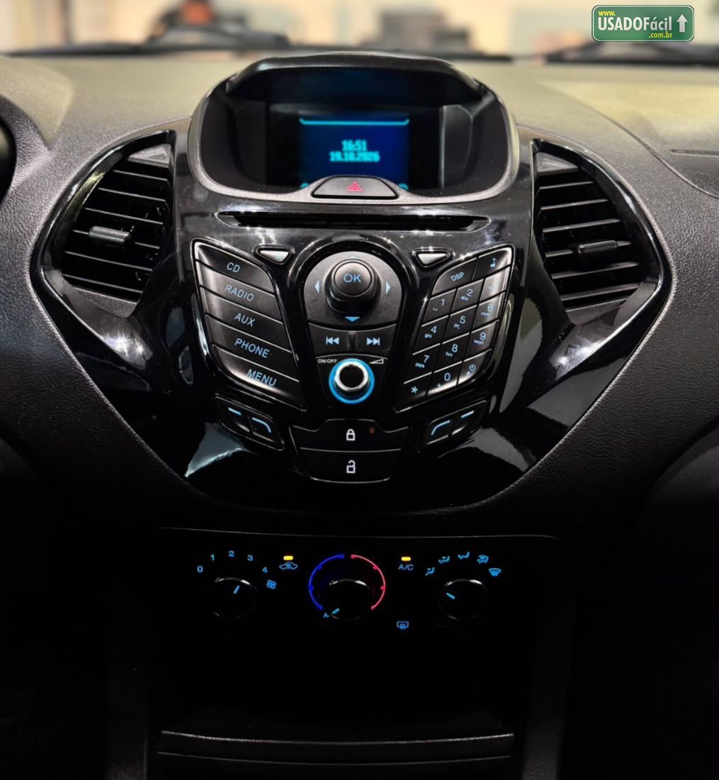 Ford Ka+ Sedan SEL 1.5 Flex 2015/2016 — foto 9 de 12