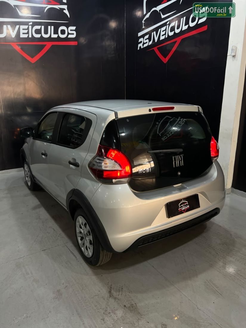 Fiat Mobi Like Flex 2023/2024 — foto 4 de 11