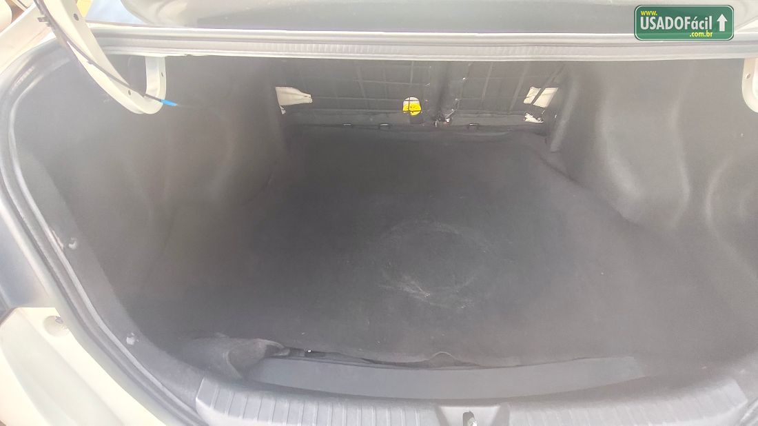 Toyota Yaris Sedan XL 1.5 Automático Flex 2019/2020 — foto 6 de 11