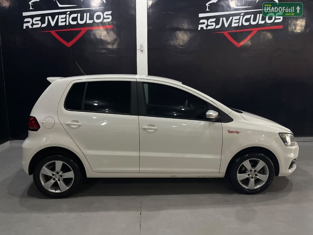 Volkswagen Fox Rock in Rio 1.6 Mi 4P Total Flex 2015/2016 — foto 12 de 20