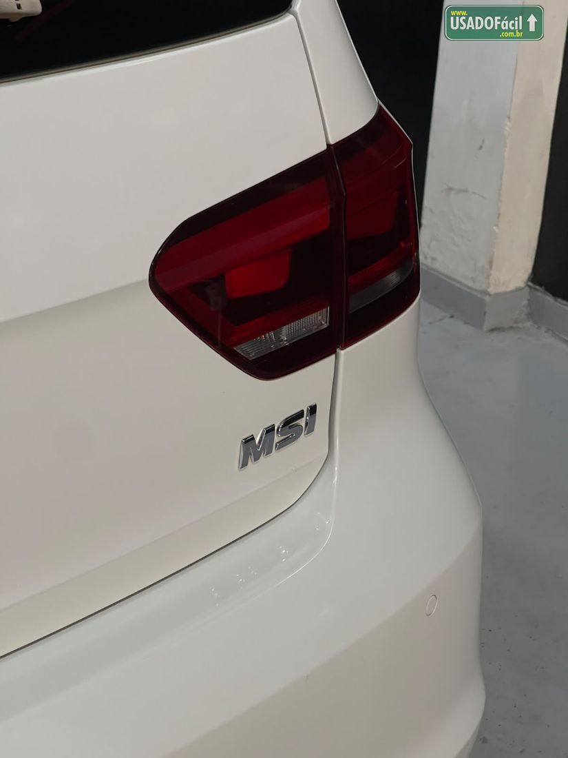 Volkswagen Fox Rock in Rio 1.6 Mi 4P Total Flex 2015/2016 — foto 13 de 20