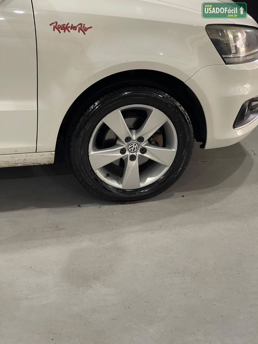 Volkswagen Fox Rock in Rio 1.6 Mi 4P Total Flex 2015/2016 — foto 7 de 20