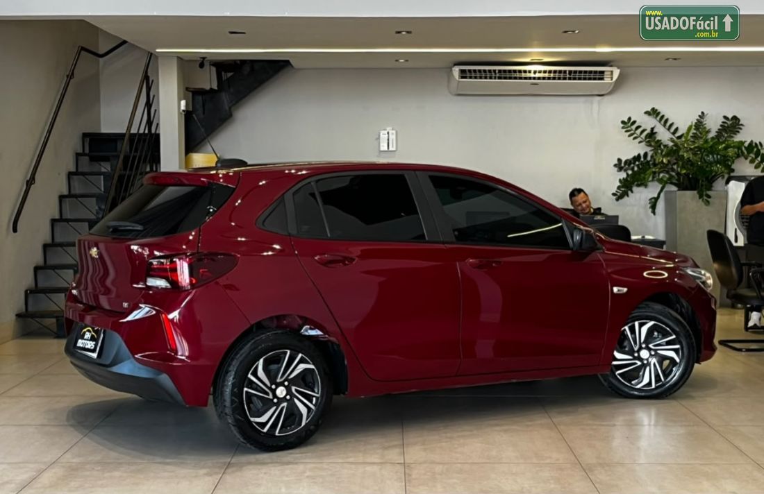 CHEVROLET/GM Onix Hatch LT 1.0 Mecânico Flex 2024/2025 — foto 4 de 14