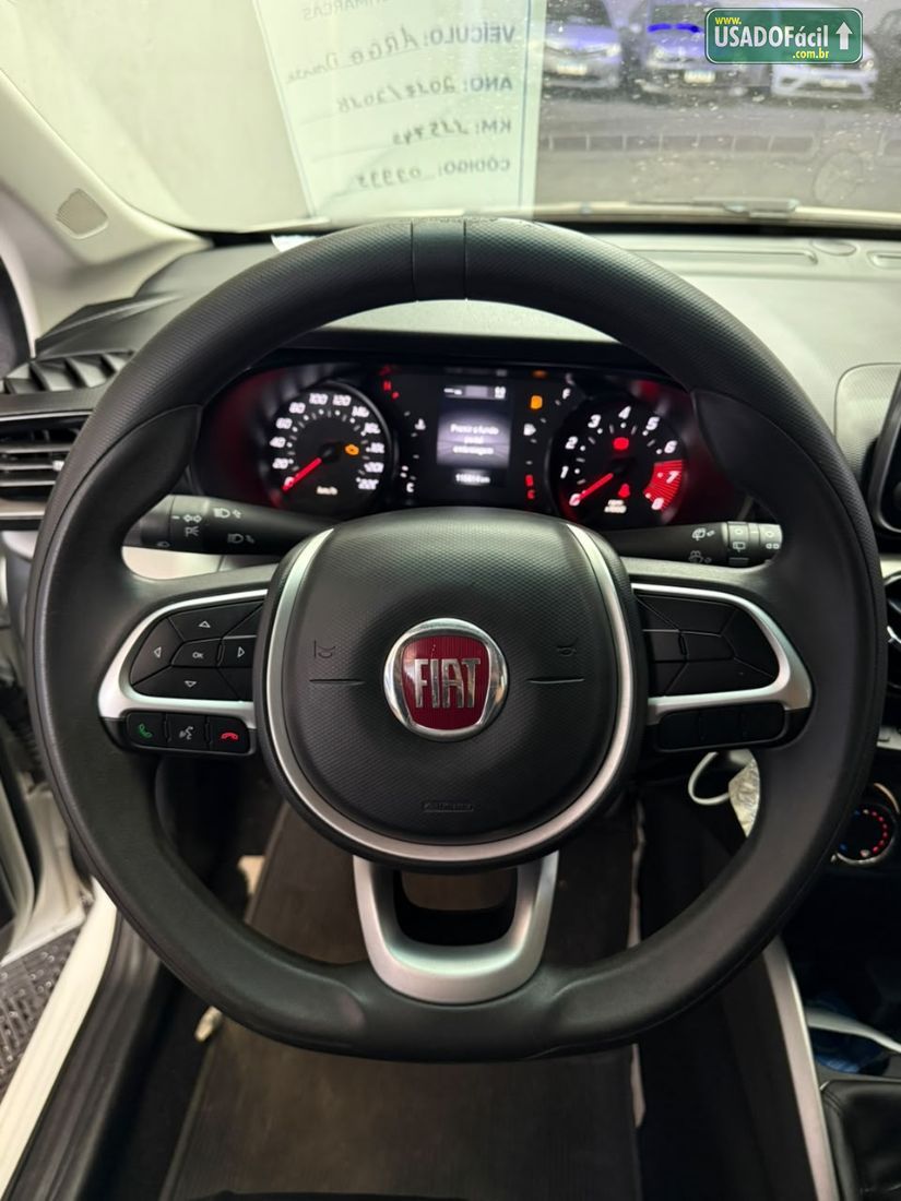 Fiat Argo Drive 1.0 Flex 2017/2018 — foto 11 de 18