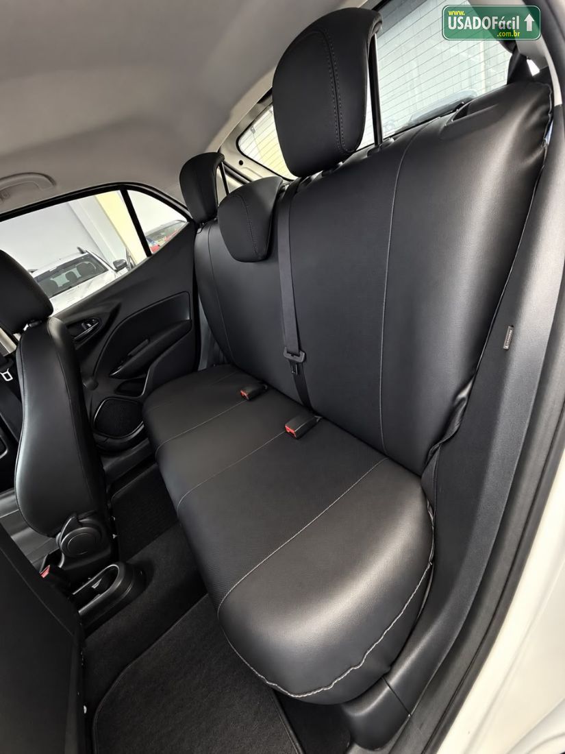 Fiat Argo Drive 1.0 Flex 2017/2018 — foto 7 de 18